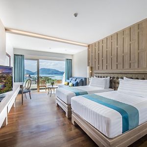 Deluxe Double or Twin Room Sea View